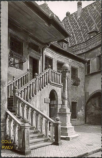 Colmar l'escalier de l'ancienne Douane