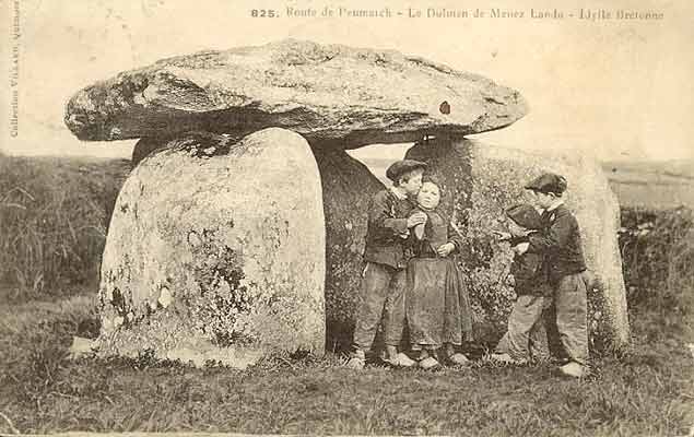 carte postale ancienne dolmen de Menez Landu