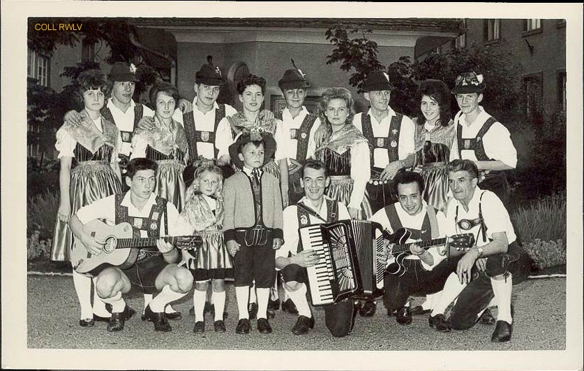 Innsbruck Trachtenverein alte Ansichtskarte 1959