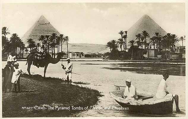 Le Caire pyramides Cheops et Chephren