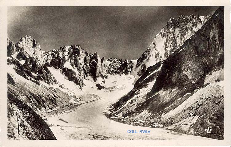 Chamonix les Jorasses et le glacier de Leschaux c1930