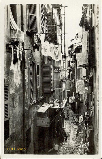 carte postale Marseille rue du Vieux Port c1930