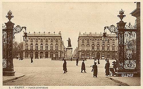 Nancy place Stanislas carte postale ancienne