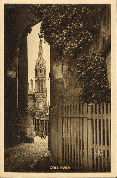 Nancy St Epvre et rue des ecuries 1928 carte postale