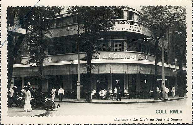 carte postale Saigon dancing La Croix du Sud 1951