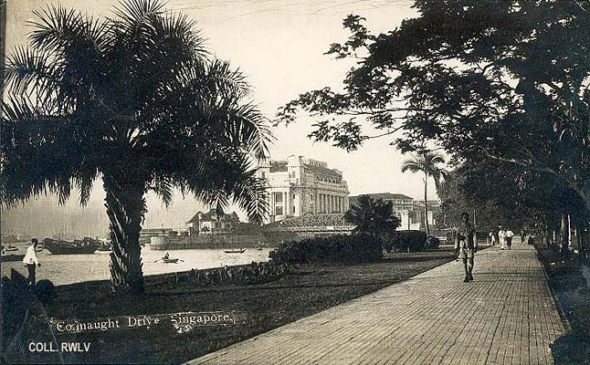 vintage postcard Singapore Connaught drive c1930