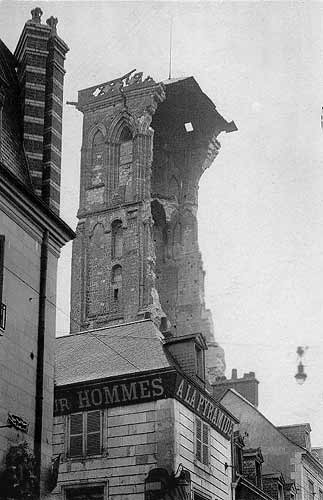 Tours catastrophe de la tour Charlemagne  1928