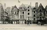 Tours place Plumereau en 1900