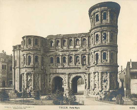 Trier Porta Nigra alte Foto 1903